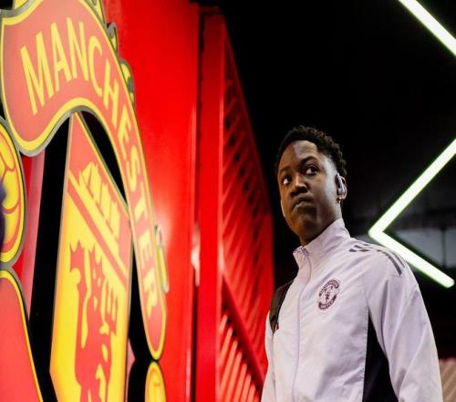 阿尔瓦雷斯,双响助马竞,完胜巴伦西,杏彩体育平台官网入口,杏彩体育官方网站,杏彩体育平台首页官网入口,杏彩体育app最新版下载