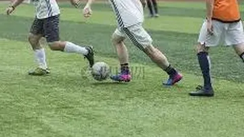 詹姆斯：篮球生涯首战无伤病困扰