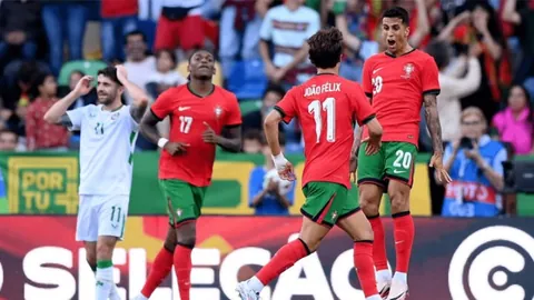 【早场焦点】澳女联激战四连捷！荃胜狂欢，水手与狮吼巅峰对决！